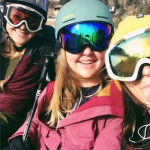 Meet your Posher, Kari